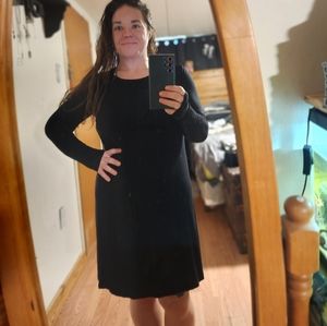 Black GAP dress